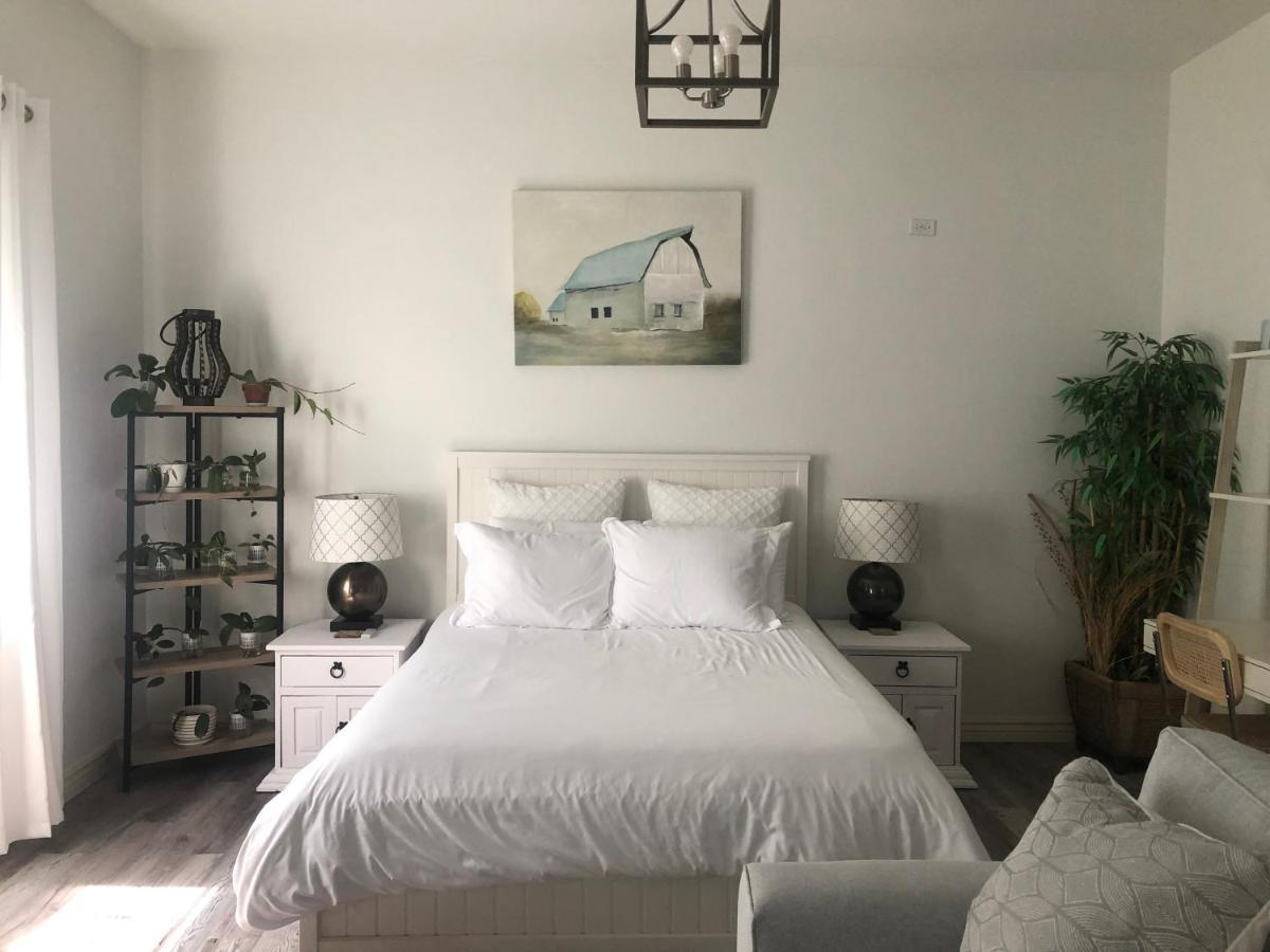 Beautiful Private Casita/Guesthouse W/ Kitchen, Access To Pool/Spa Goodyear Buitenkant foto